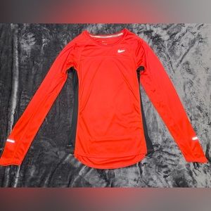 Nike Running Dri Fit Long Sleeve Coral Moisture Wicking Shirt Size XS